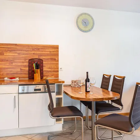 Burgenmeister Apartment